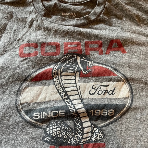 Under Armour Bundle + Mustang Shirt - Picture 7 of 8